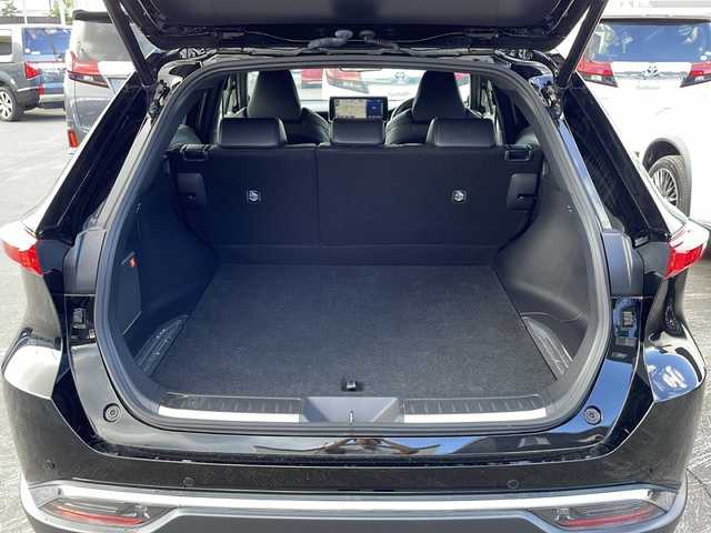 トヨタ ハリアー ハイブリッド Z レザーパッケージ 道北・旭川 2020(令2)年 2.5万km ブラック ・JBLプレミアムサウンド/・ワンオーナー/・禁煙車/・純正ナビ/・セーフティセンス/　プリクラッシュセーフティ/　レーントレーシングアシスト/　レーダークルーズコントロール/　ロードサインアシスト/　オートマチックハイビーム/　パーキングサポートブレーキ/　デジタルインナーミラー/・ハンズフリーパワーバックドア/・レザーシート/・ハンドルヒーター/・純正前後ドライブレコーダー/・ビルトインETC2.0/・BSM/・横滑り防止/・オートライト/・ミラーヒーター/・前席シートヒーター/・前席エアシート/・前席パワーシート/・革巻きステアリング/・ステアリングリモコン/・取説/保証書/・純正フロアマット/・ドアバイザー