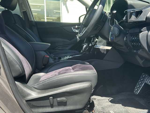 スバル フォレスター スポーツ 鳥取県 2022(令4)年 3.7万km ゴールド ワンオーナー/アイサイト/直噴ターボエンジン１．８/シンメトリカルAWD/純正ナビ/運転席＆助手席パワーシート/運転席＆助手席シートヒーター/ステアリングヒーター/リアシートヒーター/フルセグテレビ/バックカメラ/アイドリングストップ/クルーズコントロール/サンルーフ/プッシュスタート/ETC/バックカメラ/LEDヘッドライト