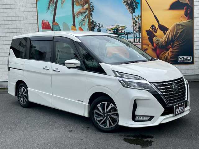 日産 セレナ ハイウェイスター V 宮崎県 2019(令1)年 4.2万km パール 前後ドライブレコーダー　/両側パワースライド　/アイストップ　/プロパイロット　/レーダークルーズコントロール　/全方位カメラ　/ケンウッドＳＤナビ　/ＣＤ　/ＵＳＢ　/ワンセグ　/Ｂｌｕｅｔｏｏｔｈ　/純正フロアマット
