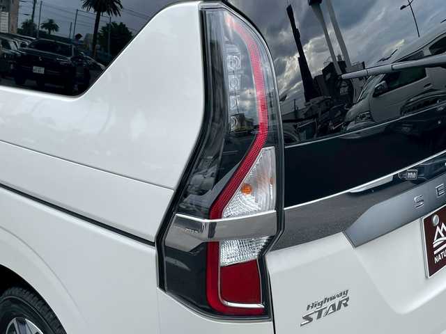 日産 セレナ ハイウェイスター V 宮崎県 2019(令1)年 4.2万km パール 前後ドライブレコーダー　/両側パワースライド　/アイストップ　/プロパイロット　/レーダークルーズコントロール　/全方位カメラ　/ケンウッドＳＤナビ　/ＣＤ　/ＵＳＢ　/ワンセグ　/Ｂｌｕｅｔｏｏｔｈ　/純正フロアマット