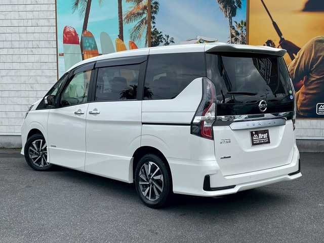 日産 セレナ ハイウェイスター V 宮崎県 2019(令1)年 4.2万km パール 前後ドライブレコーダー　/両側パワースライド　/アイストップ　/プロパイロット　/レーダークルーズコントロール　/全方位カメラ　/ケンウッドＳＤナビ　/ＣＤ　/ＵＳＢ　/ワンセグ　/Ｂｌｕｅｔｏｏｔｈ　/純正フロアマット