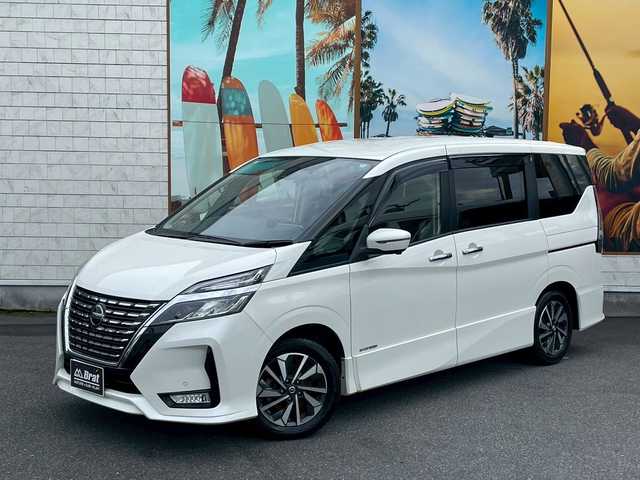 日産 セレナ ハイウェイスター V 宮崎県 2019(令1)年 4.2万km パール 前後ドライブレコーダー　/両側パワースライド　/アイストップ　/プロパイロット　/レーダークルーズコントロール　/全方位カメラ　/ケンウッドＳＤナビ　/ＣＤ　/ＵＳＢ　/ワンセグ　/Ｂｌｕｅｔｏｏｔｈ　/純正フロアマット
