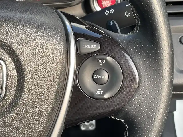 ホンダ Ｓ６６０ α 愛知県 2015(平27)年 6万km プレミアムスターホワイトP 純正ディスプレイオーディオ/Bluetooth/ETC/USB接続端子/ドライブレコーダー/リアバンパー社外エアロ（モデューロ）/16インチSSRアルミホイール/RAYSホイールナット/HKSマフラー/ヨコハマアドバンタイヤ/アクティブリアスポーラー/社外ブーストメーター　（ブーストメーター不良）/社外サイドマーカー/社外デジタルインナーミラー/社外ドアスタビライザー