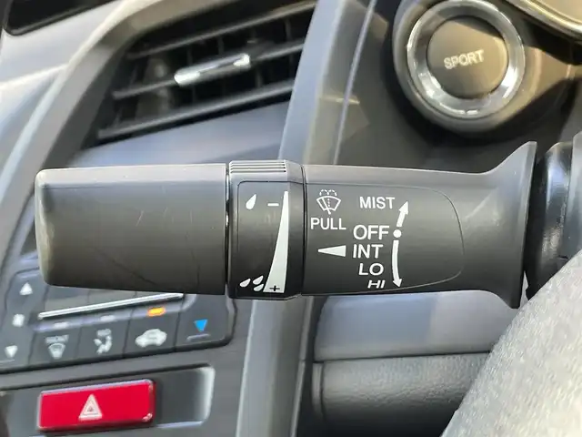 ホンダ Ｓ６６０ α 愛知県 2015(平27)年 6万km プレミアムスターホワイトP 純正ディスプレイオーディオ/Bluetooth/ETC/USB接続端子/ドライブレコーダー/リアバンパー社外エアロ（モデューロ）/16インチSSRアルミホイール/RAYSホイールナット/HKSマフラー/ヨコハマアドバンタイヤ/アクティブリアスポーラー/社外ブーストメーター　（ブーストメーター不良）/社外サイドマーカー/社外デジタルインナーミラー/社外ドアスタビライザー