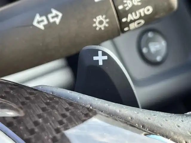 ホンダ Ｓ６６０ α 愛知県 2015(平27)年 6万km プレミアムスターホワイトP 純正ディスプレイオーディオ/Bluetooth/ETC/USB接続端子/ドライブレコーダー/リアバンパー社外エアロ（モデューロ）/16インチSSRアルミホイール/RAYSホイールナット/HKSマフラー/ヨコハマアドバンタイヤ/アクティブリアスポーラー/社外ブーストメーター　（ブーストメーター不良）/社外サイドマーカー/社外デジタルインナーミラー/社外ドアスタビライザー