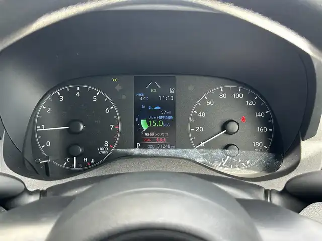 トヨタ ヤリス X 静岡県 2022(令4)年 3.2万km ブラック トヨタセーフティセンス/純正７型ディスプレイオーディオ/バックカメラ/ＢＴオーディオ/ＭＩＲＡＣＡＳＴ/ドラレコ/プロジェクター式ハロゲンヘッドライト/盗難防止装置/サイドカーテンエアバッグ/ＬＤＡ/ＰＣＳ/ＰＫＳＢ/キーレスエントリー/RSA/純正フロアマット/オートハイビーム