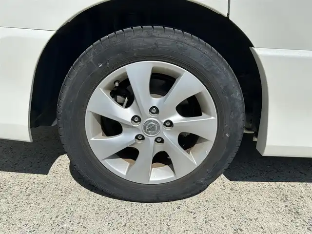 日産 セレナ ハイウェイS G Sハイブリッド 長崎県 2012(平24)年 9.7万km ブリリアントホワイトパール 社外HDDナビ/（CD/DVD/BT/フルセグ）/バックカメラ/フリップダウンモニター/両側パワースライドドア/クルーズコントロール/ETC/オートライト/フォグランプ/電動格納ミラー/スマートキー/プッシュスタート/純正16インチAW