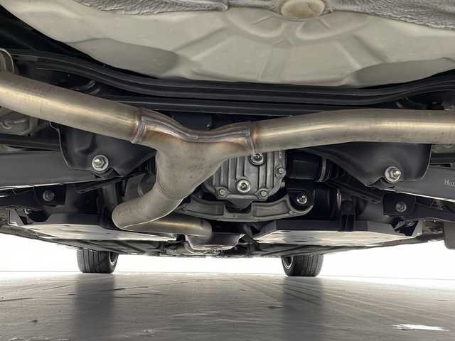 スバル レヴォーグ 1．8STIスポーツ EX 栃木県 2020(令2)年 5.2万km クリスタルホワイトP 4WD/アイサイトX/・渋滞時ハンズオフアシスト/・衝突軽減ブレーキ/・レーダークルーズコントロール/・レーンキープアシスト/・先行車発進お知らせ機能/・ブラインドスポットモニター/・ステアリング連動ヘッドランプ/・横滑り防止/・オートハイビーム/・SOSコール/・サイドカメラ/・バックソナー/純正12.3インチナビ/ AM/FM/フルセグ/BT//AppleCarPlay/AndroidAuto/USB/AUX/社外レーダー/STIフルエアロ/RAYS 18インチアルミホイール/前後ドライブレコーダー/パワーシート前席/全席シートヒーター/電動リヤゲート/LEDヘッドライト/フォグランプ/ETC/パドルシフト/純正フロアマット/純正ドアバイザー/電動パーキング/スマートスペアキー/新車保証書/取扱説明書