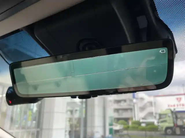 トヨタ アルファードハイブリット エグゼクティブ ラウンジ 東京都 2021(令3)年 4.5万km ホワイトパールクリスタルシャイン ワンオーナー/デジタルインナーミラー/10.5型純正SDナビ/（BTオーディオ/フルセグ）/JBLサウンドシステム/パノラミックビューモニター/フリップダウンモニター/ホワイトレザーシート/セーフティセンス/・プリクラッシュセーフティ/・レーントレーシングアシスト/・レーダークルーズコントロール/ブラインドスポットモニター/前席パワーシート/快適温熱シート/2列目エグゼクティブラウンジシート/・パワーリクライニング/・パワーオットマン/・快適温熱シート/パワーバックドア/両側パワースライドドア/ステアリングヒーター/純正フロアマット/ETC2.0/スペアキー×1/取扱説明書/保証書