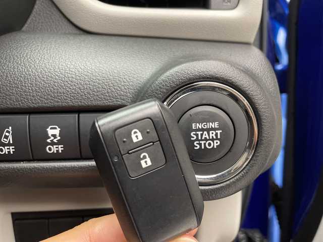 スズキ スイフト HYBRID MZ 愛知県 2023(令5)年 0.1万km 青 純正9型ディズプレイオーディオナビ/全方位カメラ/レーダークルーズコントロール/シートヒーター/フルセグ/CD DVD/Bluetooth/バックカメラ/コーナーセンサー/純正アルミホイール/ブラインドスポットモニター/LEDヘッドライト/パドルシフト/レーンキープアシスト/ワイヤレス充電機/衝突軽減システム/ステアリングスイッチ/スマートキー/プッシュスタート