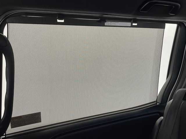 トヨタ ノア Si ダブルバイビー 愛知県 2018(平30)年 4.9万km ホワイトパールクリスタルシャイン /禁煙車//特別仕様車”Si W×B”//純正10インチナビ(NSZN-Z68T)//フルセグTV・AM・FM・CD・DVD・SD・Bluetooth//バックカメラ//ビルトインETC//純正後席フリップダウンモニター//前方ドライブレコーダー(ZDR025)//特別装備/- メッキエクステリアガーニッシュ/- メッキ外側ドアハンドル/- メッキ内側ドアハンドル/- 合皮コンビシート/- 合皮ドアトリム//トヨタセーフティセンス/- プリクラッシュセーフティ/- レーンディパーチャーアラート/- オートハイビーム//クルーズコントロール//LEDヘッドライト//オートライト//LEDフォグランプ//両側パワースライドドア//バックドアイージークローザー//前席シートヒーター//リアオートエアコン//純正16インチアルミホイール//純正フロアマット//革巻きステアリング//ステアリングスイッチ//プッシュスタート//電動格納ミラー//アイドリングストップ//イモビライザー//新車保証書・取扱説明書//スペアキー