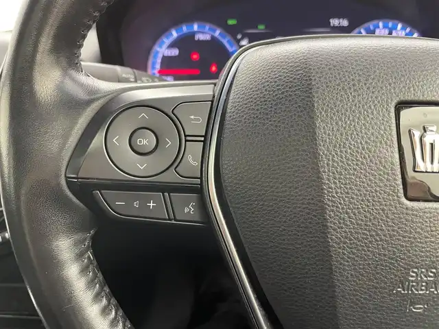 トヨタ クラウン ハイブリッド RS リミテッド 埼玉県 2020(令2)年 4.1万km ホワイトパールクリスタルシャイン サンルーフ/純正ナビ/ CD DVD 地デジTV Bluetooth/パノラミックビューモニター/プリクラッシュセーフティ/レーダクルーズコントロール/レーンディパーチャーアラート/ブラインドスポットモニター/パーキングアシスト/クリアランスソナー/ステアリングヒーター/シートヒーター/ベンチレーション/社外レーダー/LEDライト/オートハイビーム/ETC2.0