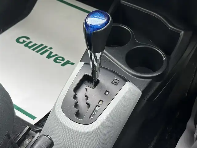 トヨタ アクア S 愛知県 2013(平25)年 14.5万km グレーメタリック ワンオーナー/SDナビ/フルセグテレビ/バックカメラ/アイドリングストップ/ウィンカーミラー/ドアバイザー/プッシュスタート/ETC/AAC/Bluetooth/純正フロアマット/前後コーナーセンサー/オートライト/ステアリングスイッチ/車両接近警報オフ切り替えスイッチ/ヘッドライトクリーナースイッチ/保証書/取扱説明書/スマートキー2本