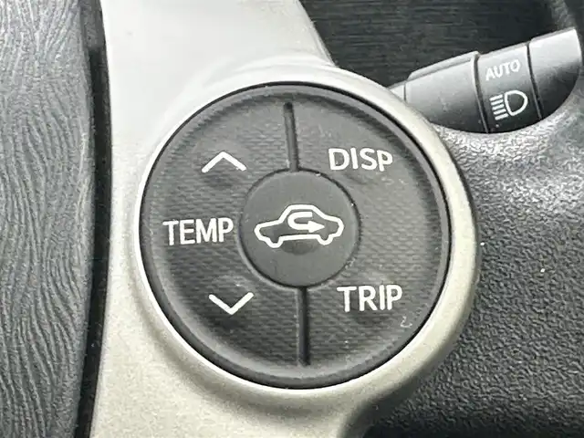 トヨタ アクア S 愛知県 2013(平25)年 14.5万km グレーメタリック ワンオーナー/SDナビ/フルセグテレビ/バックカメラ/アイドリングストップ/ウィンカーミラー/ドアバイザー/プッシュスタート/ETC/AAC/Bluetooth/純正フロアマット/前後コーナーセンサー/オートライト/ステアリングスイッチ/車両接近警報オフ切り替えスイッチ/ヘッドライトクリーナースイッチ/保証書/取扱説明書/スマートキー2本