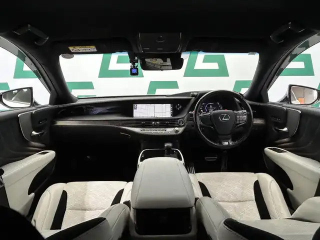 レクサス ＬＳ 500h Fスポーツ 鹿児島県 2018(平30)年 10.3万km ホワイトノーヴァガラスフレーク 禁煙車　/純正ナビ/(フルセグTV/Bluetooth/CD/DVD)/全方位カメラ/前後ドライブレコーダー　/パドルシフト　/全席シートヒーター/フルセグＴＶ　/ヘッドアップディスプレイ　/前後コーナーセンサー　/前席28way調整式パワーシート　/本革シート　/純正アルミホイール/ステアリングヒーター/純正ビルドインETC/100V充電/オートブレーキホールド/ドアバイザー/純正フロアマット/純正アルミホイール