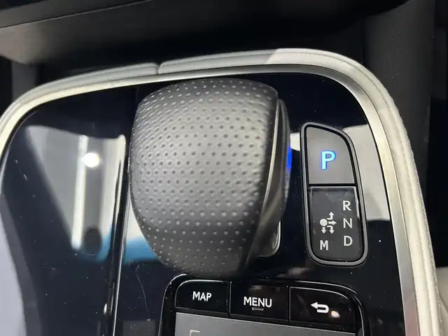 レクサス ＬＳ 500h Fスポーツ 鹿児島県 2018(平30)年 10.3万km ホワイトノーヴァガラスフレーク 禁煙車　/純正ナビ/(フルセグTV/Bluetooth/CD/DVD)/全方位カメラ/前後ドライブレコーダー　/パドルシフト　/全席シートヒーター/フルセグＴＶ　/ヘッドアップディスプレイ　/前後コーナーセンサー　/前席28way調整式パワーシート　/本革シート　/純正アルミホイール/ステアリングヒーター/純正ビルドインETC/100V充電/オートブレーキホールド/ドアバイザー/純正フロアマット/純正アルミホイール