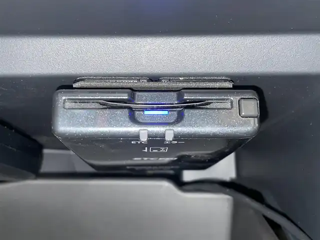 スバル ＢＲＺ S 群馬県 2021(令3)年 1.6万km クリスタルホワイトP STIエアロパッケージ/純正アルパインナビ/・CD/DVD/SD/Bluetooth/フルセグTV/=======/ＳＴＩエアロパッケージ　純正アルパインナビ　バックカメラ　ハーフレザーシート　シートヒーター　アイサイト　追従クルーズコントロール　パドルシフト　ＥＴＣ　ドライブレコーダー　純正１８インチＡＷ　禁煙車