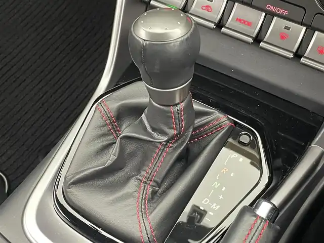 スバル ＢＲＺ S 群馬県 2021(令3)年 1.6万km クリスタルホワイトP STIエアロパッケージ/純正アルパインナビ/・CD/DVD/SD/Bluetooth/フルセグTV/=======/ＳＴＩエアロパッケージ　純正アルパインナビ　バックカメラ　ハーフレザーシート　シートヒーター　アイサイト　追従クルーズコントロール　パドルシフト　ＥＴＣ　ドライブレコーダー　純正１８インチＡＷ　禁煙車