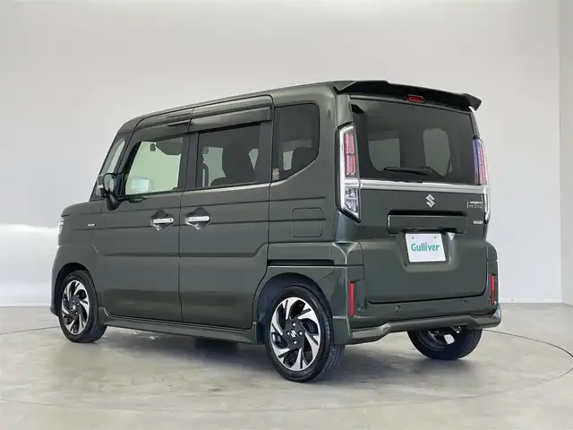 スズキ スペーシア カスタム HYBRID XS 埼玉県 2024(令6)年 1.6万km 緑 純正９インチナビ　全方位モニター　ＨＵＤ　ＥＴＣ前後ドライブレコーダー　セーフティサポート　アダプティブクルーズコントロール　シートヒーター　ステアリングヒーター　ＨＤＭＩ　オートハイビーム　ＬＥＤ