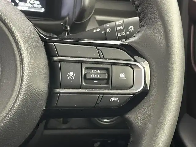 スズキ スペーシア カスタム HYBRID XS 埼玉県 2024(令6)年 1.6万km 緑 純正９インチナビ　全方位モニター　ＨＵＤ　ＥＴＣ前後ドライブレコーダー　セーフティサポート　アダプティブクルーズコントロール　シートヒーター　ステアリングヒーター　ＨＤＭＩ　オートハイビーム　ＬＥＤ