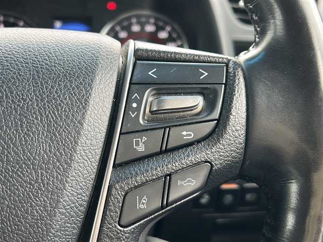 トヨタ ヴェルファイア Z Gエディション 岐阜県 2018(平30)年 8.7万km ブラック 登録時走行距離　86264km/純正１０インチナビ/１２インチフリップダウンモニタ/フルセグ/シートヒーター/エアシート/オットマン/バックカメラ/パワーバックドア/オートマチックハイビーム/ＤＶＤ再生機能/Bluetooth接続/トヨタセーフティセンス/前後コーナーセンサー/ビルトインＥＴＣ/WAC/スマートキー/プッシュスタート/純正18インチAW/レザーシート/社外フロアマット