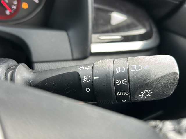 トヨタ ヴェルファイア Z Gエディション 岐阜県 2018(平30)年 8.7万km ブラック 登録時走行距離　86264km/純正１０インチナビ/１２インチフリップダウンモニタ/フルセグ/シートヒーター/エアシート/オットマン/バックカメラ/パワーバックドア/オートマチックハイビーム/ＤＶＤ再生機能/Bluetooth接続/トヨタセーフティセンス/前後コーナーセンサー/ビルトインＥＴＣ/WAC/スマートキー/プッシュスタート/純正18インチAW/レザーシート/社外フロアマット