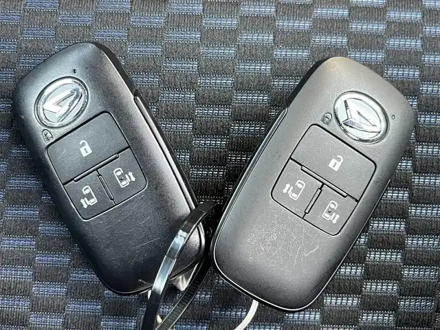 ダイハツ タント カスタム X 奈良県 2024(令6)年 1万km ブラックマイカメタリック 純正ナビ　[NMZK-W70D]/フルセグＴＶ　/クリアランスソナー　/被害軽減システム　/ビルトインＥＴＣ /LEDヘッドライト /ハーフレザーシート /前席シートヒーター /純正14インチAW /プッシュスタート