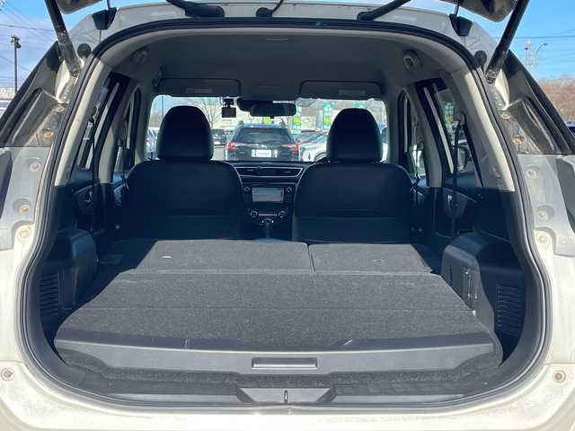 日産 エクストレイル モード・プレミア オーテック30th 道央・札幌 2016(平28)年 13.6万km ブリリアントホワイトパール ４WD/純正メーカーナビ/CD/DVD/BT/フルセグ/エマージェンシーブレーキ/横滑り防止装置/クルーズコントロール/レーンキープアシスト/パーキングアシスト/ヒルディセントコントロール/クリアランスソナー/アラウンドビューモニター/ビルトインETC/ドライブレコーダー/ECOMODE/パワーバックドア/前席シートヒーター/レザーシート/革巻きステアリング/ステアリングリモコン/プッシュスタート/スマートキー/LEDヘッドライト/オートライト/フォグランプ/電動格納ミラー/ヒーテッドドアミラー/ウィンカーミラー/純正フロアマット/ドアバイザー/スペアキー/純正フロアマット/純正AW付夏タイヤ積込/225/60/R16/2022年/山6mm