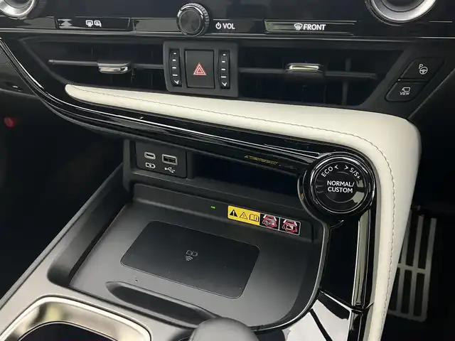 レクサス ＮＸ 350h Fスポーツ 道南・函館 2022(令4)年 1.2万km ホワイトノーヴァガラスフレーク /純正ナビ//白黒革シート//マークレビンソン//パノラマルーフ//オレンジキャリパー//デジタルインナーミラー//アドバンスドパーク//寒冷地仕様//ドライブレコーダー//全周囲カメラ//シートヒーター//ベンチレーション//ETC