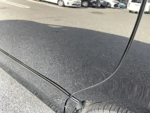 トヨタ ヴォクシー ZS 煌 大阪府 2010(平22)年 5.3万km ブラック ワンオーナー/禁煙車/純正ナビ【NHZN-W60G】/　フルセグTV/Bluetooth/CD/DVD/FM/AM/AUX/バックカメラ/10.2インチALPINE後席モニター【TMX-R2200】/デジタルインナーミラー型ドライブレコーダー【DMDR-28】/ドライブレコーダー【NX-DR200S】/ETC/パドルシフト/ステアリングスイッチ/革巻きステアリング/HIDヘッドライト/フォグランプ/ウィンカーミラー/スペアキー/記録簿：H25/26/27/29/R1/2年分あり