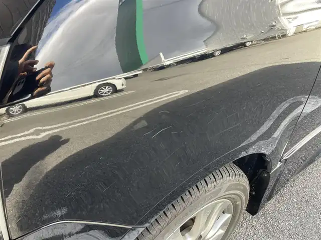 トヨタ ヴォクシー ZS 煌 大阪府 2010(平22)年 5.3万km ブラック ワンオーナー/禁煙車/純正ナビ【NHZN-W60G】/　フルセグTV/Bluetooth/CD/DVD/FM/AM/AUX/バックカメラ/10.2インチALPINE後席モニター【TMX-R2200】/デジタルインナーミラー型ドライブレコーダー【DMDR-28】/ドライブレコーダー【NX-DR200S】/ETC/パドルシフト/ステアリングスイッチ/革巻きステアリング/HIDヘッドライト/フォグランプ/ウィンカーミラー/スペアキー/記録簿：H25/26/27/29/R1/2年分あり