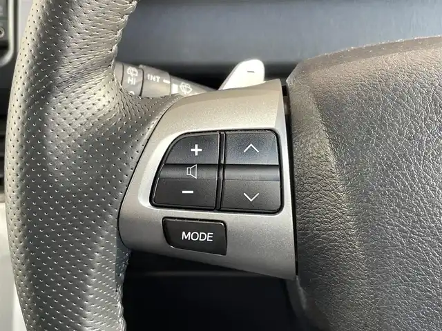 トヨタ ヴォクシー ZS 煌 大阪府 2010(平22)年 5.3万km ブラック ワンオーナー/禁煙車/純正ナビ【NHZN-W60G】/　フルセグTV/Bluetooth/CD/DVD/FM/AM/AUX/バックカメラ/10.2インチALPINE後席モニター【TMX-R2200】/デジタルインナーミラー型ドライブレコーダー【DMDR-28】/ドライブレコーダー【NX-DR200S】/ETC/パドルシフト/ステアリングスイッチ/革巻きステアリング/HIDヘッドライト/フォグランプ/ウィンカーミラー/スペアキー/記録簿：H25/26/27/29/R1/2年分あり