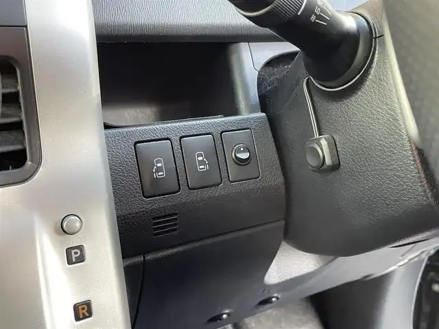 トヨタ ヴォクシー ZS 煌 大阪府 2010(平22)年 5.3万km ブラック ワンオーナー/禁煙車/純正ナビ【NHZN-W60G】/　フルセグTV/Bluetooth/CD/DVD/FM/AM/AUX/バックカメラ/10.2インチALPINE後席モニター【TMX-R2200】/デジタルインナーミラー型ドライブレコーダー【DMDR-28】/ドライブレコーダー【NX-DR200S】/ETC/パドルシフト/ステアリングスイッチ/革巻きステアリング/HIDヘッドライト/フォグランプ/ウィンカーミラー/スペアキー/記録簿：H25/26/27/29/R1/2年分あり