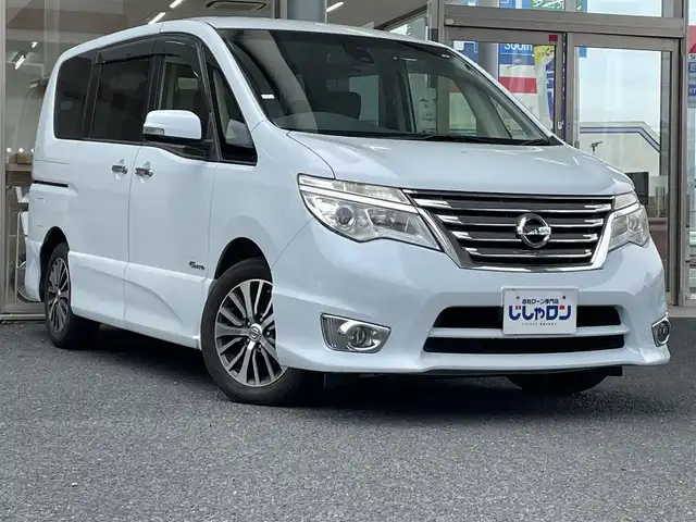 日産 セレナ ハイウェイスター Sハイブリッド 岐阜県 2014(平26)年 7.3万km ブルームーンホワイトP (株)IDOMが運営する【じしゃロン多治見店】の自社ローン専用車両になります。こちらは現金またはオートローンご利用時の価格です。自社ローンご希望の方は別途その旨お申付け下さい。/ディーラーオプションナビ/　（Bluetooth/DVD/フルセグ）/クルーズコントロール/両側パワースライドドア/エマージェンシーブレーキ/レーンキープアシスト/純正フリップダウンモニター/ETC/オートライト/フォグランプ