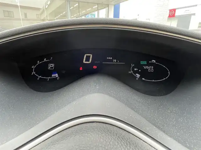 日産 セレナ ハイウェイスター Sハイブリッド 岐阜県 2014(平26)年 7.3万km ブルームーンホワイトP (株)IDOMが運営する【じしゃロン多治見店】の自社ローン専用車両になります。こちらは現金またはオートローンご利用時の価格です。自社ローンご希望の方は別途その旨お申付け下さい。/ディーラーオプションナビ/　（Bluetooth/DVD/フルセグ）/クルーズコントロール/両側パワースライドドア/エマージェンシーブレーキ/レーンキープアシスト/純正フリップダウンモニター/ETC/オートライト/フォグランプ