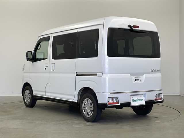 ダイハツ アトレー バン RS 新潟県 2023(令5)年 2.7万km シャイニングホワイトパール 衝突被害軽減システム/コーナーセンサー/ターボ/クルーズコントロール/デジタルインナーミラー/ステアリングスイッチ/フルセグTV/ディスプレイオーディオ/バックカメラ/Bluetooth接続/USB入力端子/前方ドラレコ/両側パワースライド/保証書/取扱説明書