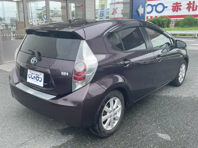 トヨタ アクア G 愛知県 2014(平26)年 7.8万km ディープアメジストマイカメタリック (株)IDOMが運営する【じしゃロン豊川店】の自社ローン専用車両になります。こちらは現金またはオートローンご利用時の価格です。自社ローンご希望の方は別途その旨お申付け下さい/ 純正メモリナビ/　◯ CD再生機能/　◯ DVD再生機能/　◯ BT対応/　◯ フルセグTV/ バックカメラ/ ETC/ プッシュスタート/ 革巻ステアリング/ ステアリングスイッチ/ ウインカーミラー/ ドアバイザー/ 純正フロアマット