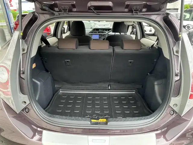 トヨタ アクア G 愛知県 2014(平26)年 7.8万km ディープアメジストマイカメタリック (株)IDOMが運営する【じしゃロン豊川店】の自社ローン専用車両になります。こちらは現金またはオートローンご利用時の価格です。自社ローンご希望の方は別途その旨お申付け下さい/ 純正メモリナビ/　◯ CD再生機能/　◯ DVD再生機能/　◯ BT対応/　◯ フルセグTV/ バックカメラ/ ETC/ プッシュスタート/ 革巻ステアリング/ ステアリングスイッチ/ ウインカーミラー/ ドアバイザー/ 純正フロアマット