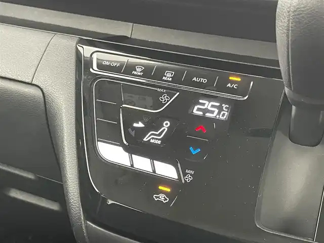日産 ルークス HWS Gターボ プロパイロットED 岡山県 2021(令3)年 2万km アメジストパープル 純正9インチナビ/【フルセグ/Bluetooth/DVD】/アラウンドビューモニター/純正15inアルミホイール+サマータイヤ：装着/プロパイロット/ビルトインETC/LEDヘッドライト（AUTO機能付き）/リアサーキュレーター/シートバックテーブル/ISOFIX/ハンズフリードア/インテリジェントモビリティ/・インテリジェントエマージェンシーブレーキ/・アダプティブLEDヘッドライトシステム/・踏み間違い衝突防止アシスト/・車線逸脱警報機能/・車線逸脱防止支援システム/・前方衝突予測警報/・ふらつき警報/・先行車発進お知らせ機能/・標識認識機能/(進入禁止、最高速度、一時停止)/・SOSコール