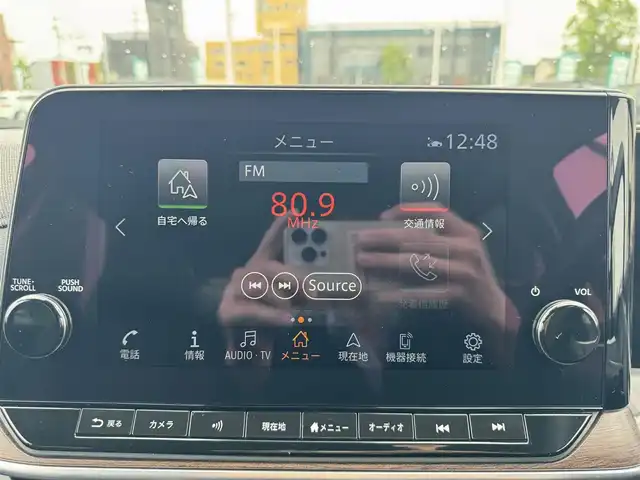日産 オーラ G レザーエディション 愛媛県 2022(令4)年 1.9万km ガーネットレッド/スーパーブラック 2トーン 純正ナビ（フルセグTV/Bluetooth/AM/FM)/アラウンドビューモニター/ETC2.0/クルーズコントロール/AAC/ドライブレコーダー/コーナーセンサー/横滑り防止装置/レーンキープアシスト/オートライト/オートマチックハイビーム