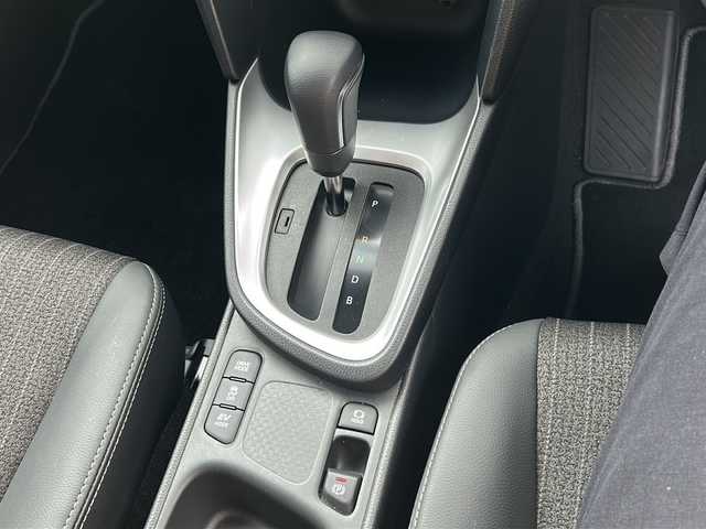 トヨタ ヤリスクロス ハイブリッド Z 茨城県 2022(令4)年 2.1万km ブラックマイカ/プラチナホワイトパールマイカ 8インチディスプレイオーディオ/TV/ナビ/トヨタセーフティセンス/・プリクラッシュセーフティ/・レーントレーシングアシスト/・レーダークルーズコントロール/・アダプティブハイビームシステム/・オートマチックハイビーム/・ロードサインアシスト/・プロアクティブドライビングアシスト/ブラインドスポットモニター/ビルトインETC2.0/前後ドライブレコーダー/純正18インチAW/運転席パワーシート/ハーフレザーシート/前席シートヒーター/オートライト/LEDヘッドライト