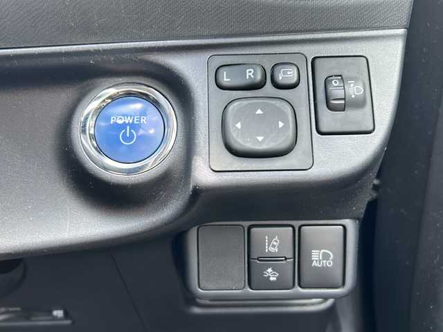 トヨタ アクア S スタイルブラック 岐阜県 2019(令1)年 5.1万km ダークブルーマイカ 純正７インチナビ/ワンセグテレビ/ETC/ドライブレコーダー前後/LEDライト/トヨタセーフティプラス/アイドリングストップ/コーナーセンサー/ウィンカーミラー/ドアバイザー/プッシュスタート/スマートキー