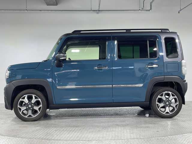 スズキ ハスラー Jスタイル Ⅱ ターボ 神奈川県 2023(令5)年 1.1万km 青Ⅱ 純正９インチナビ/(CD/DVD/Bluetooth/フルセグTV)/全方位カメラ/前席シートヒーター/パドルシフト/ビルトインETC/社外ドライブレコーダー/LEDヘッドライト/オートライト/革巻ステアリング/アイドリングストップ/スズキセーフティサポート/・デュアルカメラブレーキ/・誤発進抑制/・車線逸脱防止/・ふらつき警報/・先行車発進お知らせ/・アダプティブクルーズコントロール/・ハイビームアシスト/・標識認識/・後退時ブレーキサポート/・後方誤発進抑制/フロアマット/スマートキー