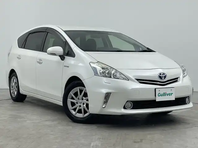 トヨタ プリウス α S チューンブラック 三重県 2014(平26)年 5.1万km パール 禁煙車　/社外８インチナビ　/フルセグＴＶ　/ＬＥＤヘッドライト　/オートライト　/エンジンスタートボタン　/スマートキー　/フォグランプ　/純正アルミ　/スマートキー　/純正フロアマット　/ＡＢＳ　/オートエアコン