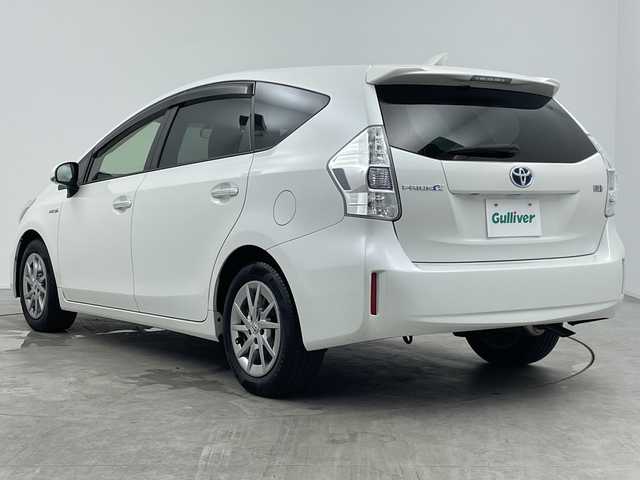 トヨタ プリウス α S チューンブラック 三重県 2014(平26)年 5.1万km パール 禁煙車　/社外８インチナビ　/フルセグＴＶ　/ＬＥＤヘッドライト　/オートライト　/エンジンスタートボタン　/スマートキー　/フォグランプ　/純正アルミ　/スマートキー　/純正フロアマット　/ＡＢＳ　/オートエアコン