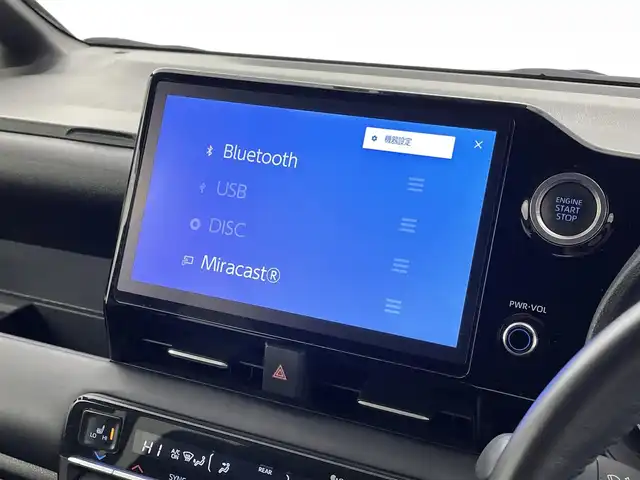 トヨタ ノア S－G 福井県 2022(令4)年 2.4万km アティチュードブラックマイカ 10.5インチメーカー純正ナビ/FM/AM/フルセグTV/Bluetooth/USB/Miracast/後席フリップダウンモニター/快適利便パッケージ/・ハンズフリーデュアルパワースライドドア/・左右独立温度コントロールフロントオートエアコン/・リヤオートエアコン/・ナノイーX/・運転席+助手席シートヒーター/・独立型センターコンソールボックス/トヨタセーフティセンス/・レーンディパーチャーアラート/・プリクラッシュセーフティ/・プロアクティブドライビングアシスト/・パーキングセンサー/・パーキングサポートブレーキ/・標識認識機能/・レーダークルーズコントロール/ＥＴＣ２．０/オートハイビーム/ＬＥＤライト/オートハイビーム/サイドカーテンエアバッグ