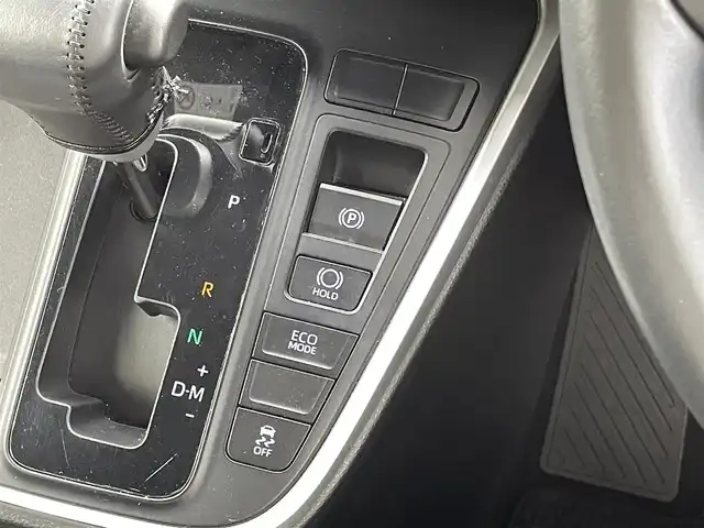 トヨタ ノア S－G 福井県 2022(令4)年 2.4万km アティチュードブラックマイカ 10.5インチメーカー純正ナビ/FM/AM/フルセグTV/Bluetooth/USB/Miracast/後席フリップダウンモニター/快適利便パッケージ/・ハンズフリーデュアルパワースライドドア/・左右独立温度コントロールフロントオートエアコン/・リヤオートエアコン/・ナノイーX/・運転席+助手席シートヒーター/・独立型センターコンソールボックス/トヨタセーフティセンス/・レーンディパーチャーアラート/・プリクラッシュセーフティ/・プロアクティブドライビングアシスト/・パーキングセンサー/・パーキングサポートブレーキ/・標識認識機能/・レーダークルーズコントロール/ＥＴＣ２．０/オートハイビーム/ＬＥＤライト/オートハイビーム/サイドカーテンエアバッグ