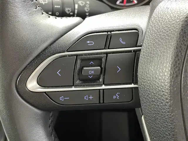 トヨタ ノア S－G 福井県 2022(令4)年 2.4万km アティチュードブラックマイカ 10.5インチメーカー純正ナビ/FM/AM/フルセグTV/Bluetooth/USB/Miracast/後席フリップダウンモニター/快適利便パッケージ/・ハンズフリーデュアルパワースライドドア/・左右独立温度コントロールフロントオートエアコン/・リヤオートエアコン/・ナノイーX/・運転席+助手席シートヒーター/・独立型センターコンソールボックス/トヨタセーフティセンス/・レーンディパーチャーアラート/・プリクラッシュセーフティ/・プロアクティブドライビングアシスト/・パーキングセンサー/・パーキングサポートブレーキ/・標識認識機能/・レーダークルーズコントロール/ＥＴＣ２．０/オートハイビーム/ＬＥＤライト/オートハイビーム/サイドカーテンエアバッグ