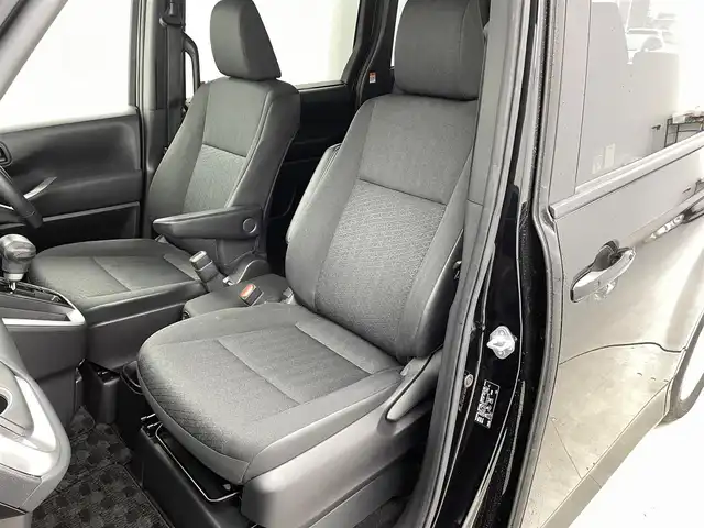 トヨタ ノア S－G 福井県 2022(令4)年 2.4万km アティチュードブラックマイカ 10.5インチメーカー純正ナビ/FM/AM/フルセグTV/Bluetooth/USB/Miracast/後席フリップダウンモニター/快適利便パッケージ/・ハンズフリーデュアルパワースライドドア/・左右独立温度コントロールフロントオートエアコン/・リヤオートエアコン/・ナノイーX/・運転席+助手席シートヒーター/・独立型センターコンソールボックス/トヨタセーフティセンス/・レーンディパーチャーアラート/・プリクラッシュセーフティ/・プロアクティブドライビングアシスト/・パーキングセンサー/・パーキングサポートブレーキ/・標識認識機能/・レーダークルーズコントロール/ＥＴＣ２．０/オートハイビーム/ＬＥＤライト/オートハイビーム/サイドカーテンエアバッグ