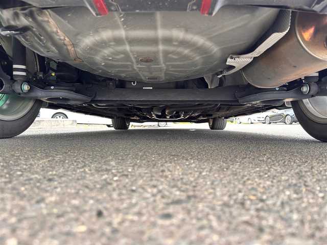日産 ノート e－パワー ニスモ 宮城県 2020(令2)年 4.3万km スーパーブラック LEDヘッドランプ/＝＝＝/インテリジェントエマージェンシーブレーキ/車線逸脱警報/踏み間違い衝突防止アシスト/コーナーセンサー/純正ナビ（MM319D-W）/・CD/DVD/・Bluetooth/・フルセグTV/社外ツィータースピーカー/ETC/ドライブレコーダー/革巻きステアリング/ステアリングスイッチ/フォグランプ/オートライト/ハイビームアシスト/スマートキー＆プッシュスタート/電動格納ミラー/純正16インチAW/純正ドアバイザー/純正フロアマット/Wエアバッグ